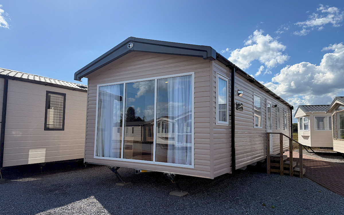 Swift Bordeaux 1090/2