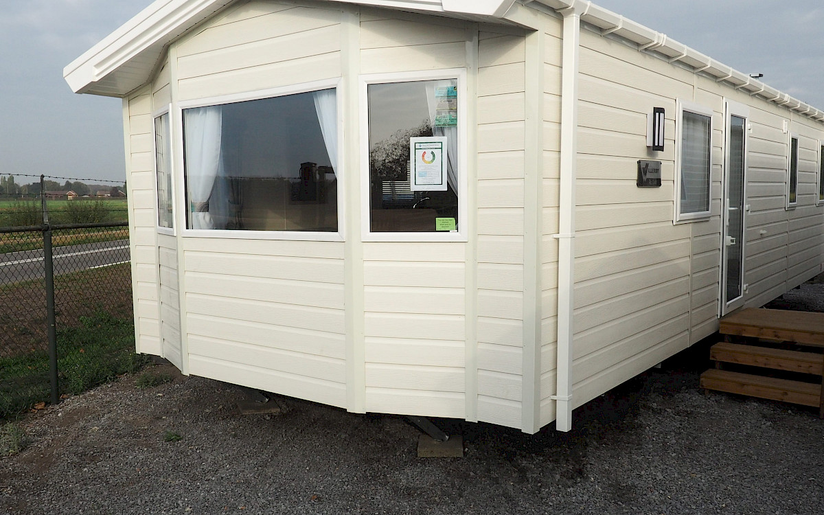 Willerby Rio Gold 32x12/2