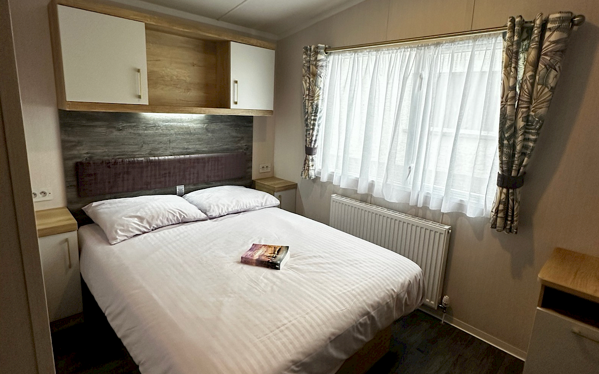 Swift Bordeaux 1200/3